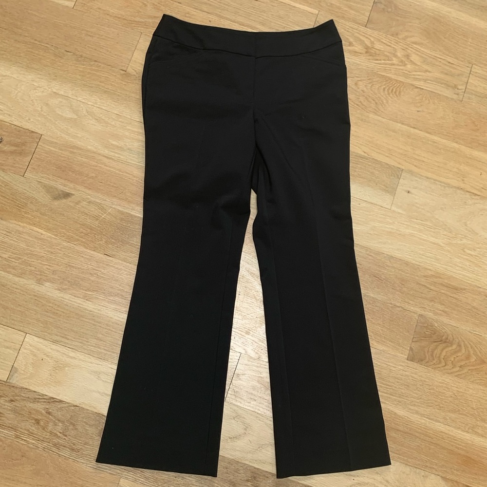 Black, lined size 6 curvy-fit Ann Taylor dress pants